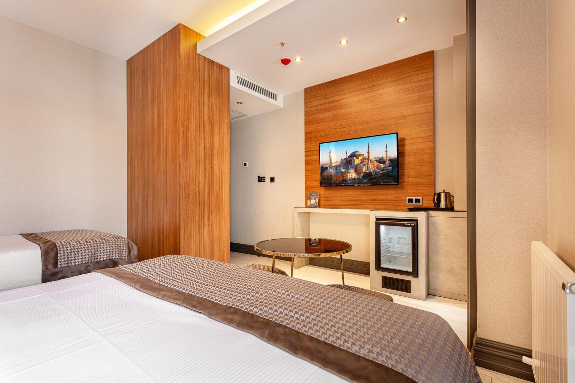 Santra Hotel Istanbul Exterior photo